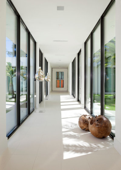 Contemporary Hall by Marc-Michaels Interior Design