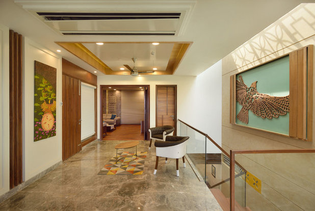 Contemporary Corridor by SPACES ARCHITECTS@ka