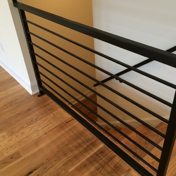 Simple horizntal railing