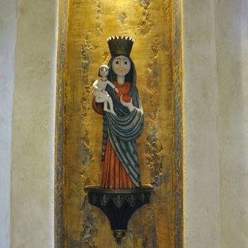 Spanish Inspired Niche