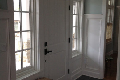 Example of a cottage hallway design in New York