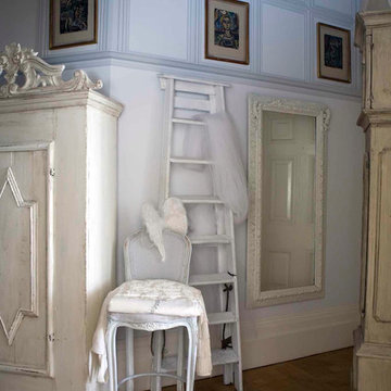 Swedish Gustavian Hallway