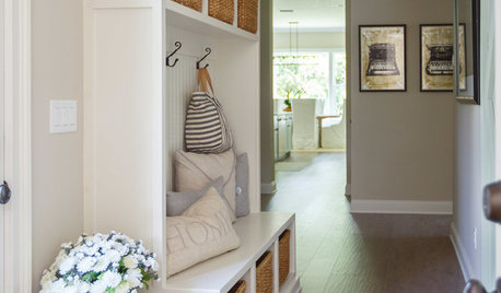 Do These 7 Things to Get an Organised Hallway