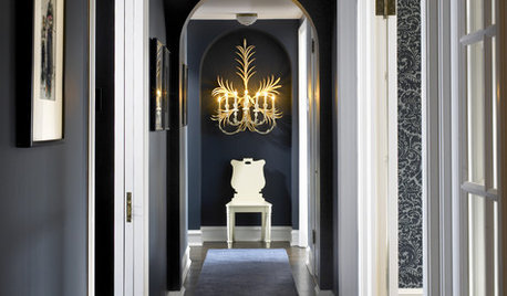 Why Your Hallway Loves a Focal Point
