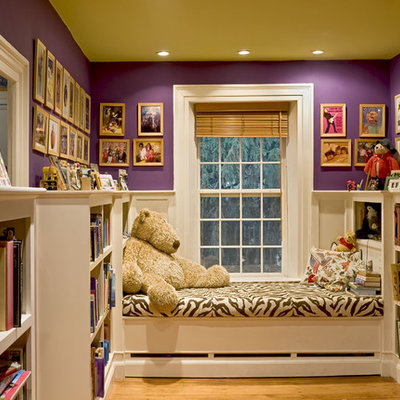 Inspiration for a timeless hallway remodel in Burlington with purple walls