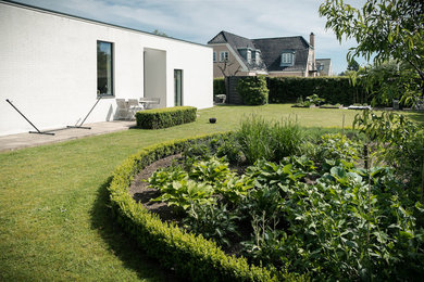 Inspiration for a classic garden in Aarhus.