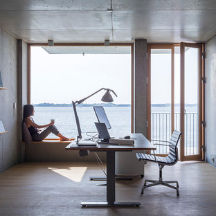 Skandinavisches Arbeitszimmer in Sonstige