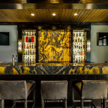 Backlit Onyx Nuvolato Bar