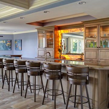 Bar with Back-Lit Onyx Backsplash