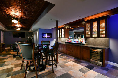 Home bar - transitional home bar idea in St Louis