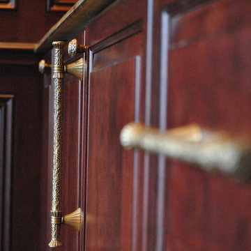 Cabinetry hardware
