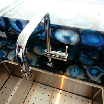 Caesarstone’s Concetto Collection Blue Agate backlit with SLABlite