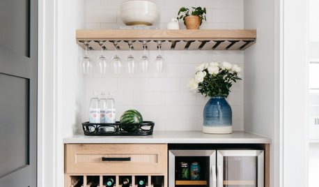 7 Great Ideas From Spring 2020’s Most Popular Home Bars