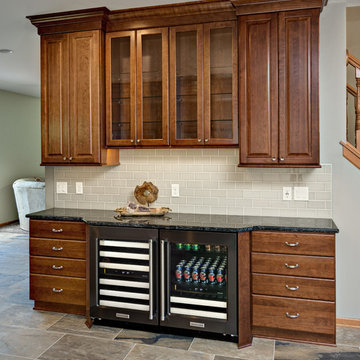 Cherry Kitchen & large island/ bar