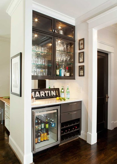 Contemporary Home Bar by Terracotta Design Build