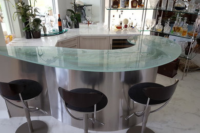 Inspiration for a contemporary home bar remodel in Miami