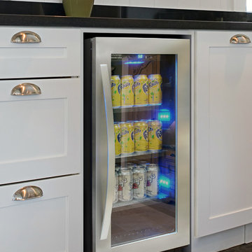 Designer Series 15-inch Beverage Cooler