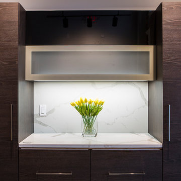 Greenwich Kitchen Cabinet Showroom - Modern Bar