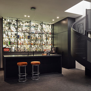 HAWTHORN EAST HOUSE