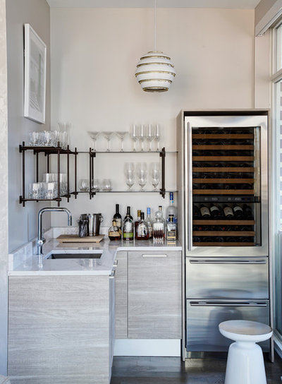 Contemporary Home Bar by Cari Giannoulias Design