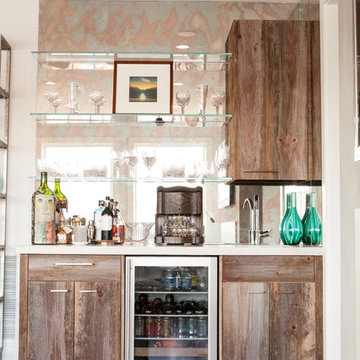 High Gloss Kitchen and Barn Board Bar