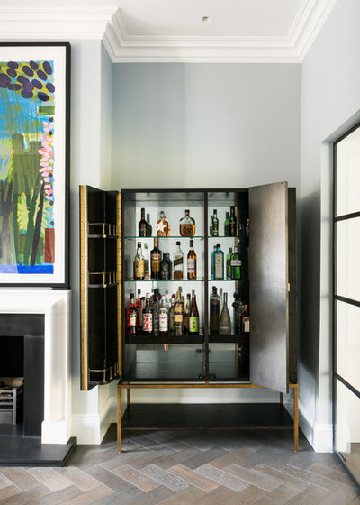 Contemporary Home Bar by GDL London