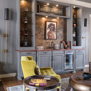 https://www.houzz.com/photos/keller-bourbon-bar-library-lounge-eclectic-home-bar-dallas-phvw-vp~112772032
