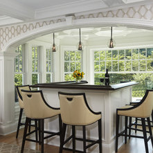 Traditional Home Bar by Kitchen Designs by Ken Kelly, Inc. (CKD, CBD, CR)