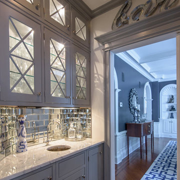 Light & Lovely Great Room and Kitchen