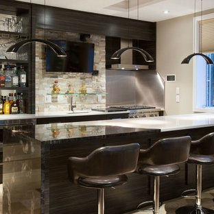 Exemple d'un très grand bar de salon moderne.