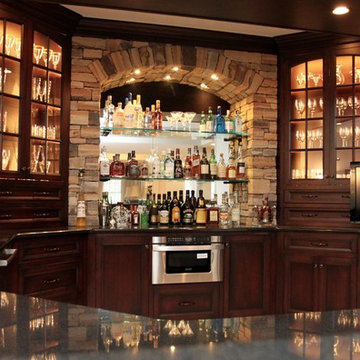 Moskowitz Custom Bar