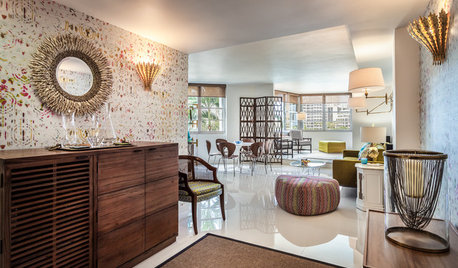 Houzz Tour: Happy Days Are Here Again in a Miami Apartment
