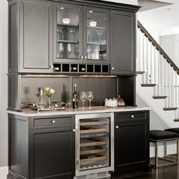 https://www.houzz.com/photos/needham-bar-traditional-home-bar-boston-phvw-vp~109768