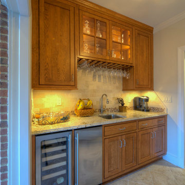 Oakton Kitchen & Sunroom - Wet Bar
