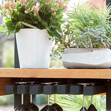 Outdoor Bar and Grill