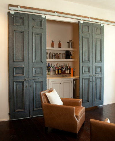 カントリー ホームバー by Antigua Doors