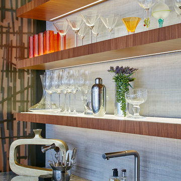 Parlor Level Bar Details