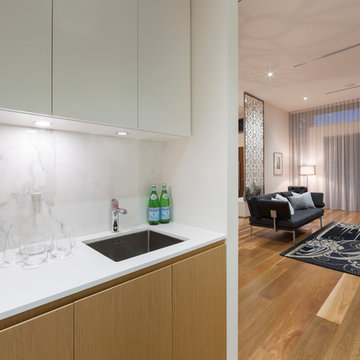 R + J Residence