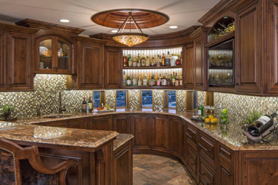 Example of a classic home bar design in Omaha