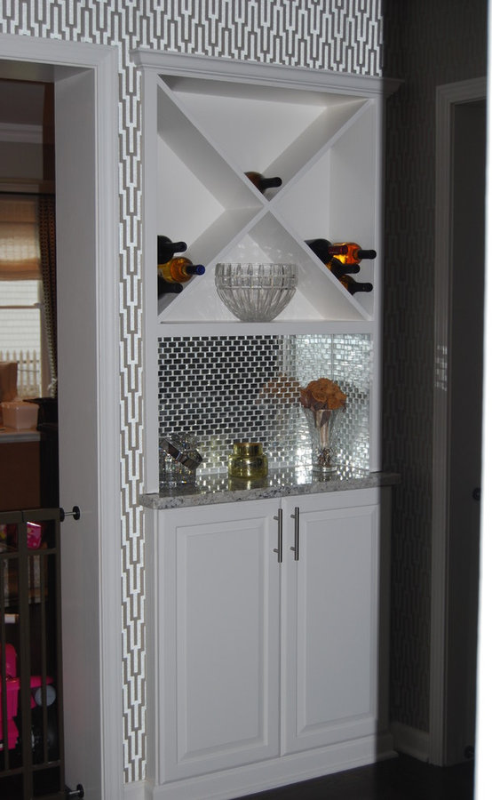 S. Glenhurst Dry Bar
