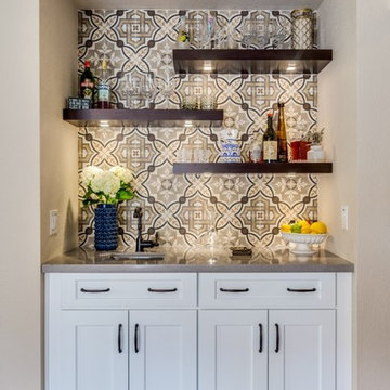 Sharon Dr - Farmhouse Style