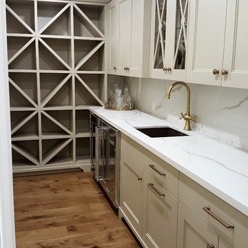 Silken Lauman Condo - Lower Unit