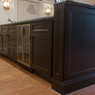Traditional Kitchen/ Built-In Entertainment