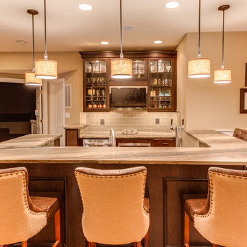 Traditional Wet Bar Design Leesburg VA by Reico