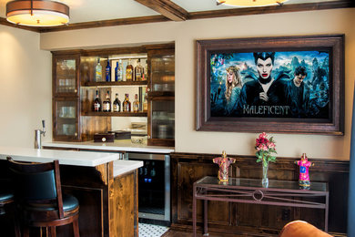 Example of a classic home bar design in Boston