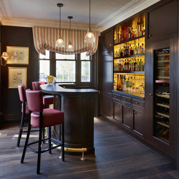 Victorian townhouse home bar