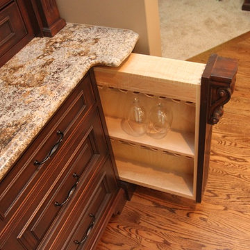 Dorian Custom Wet Bar