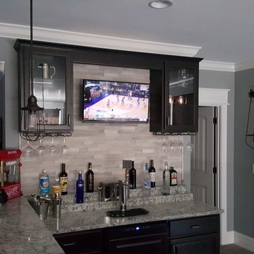Westfield, IN - 32" Panel TV above Basement Bar
