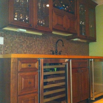 Wet Bar Cabinetry