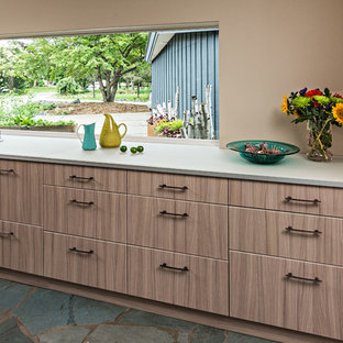 Wet Bar